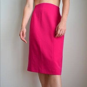 vintage 1980s Ann Taylor wool magenta pencil skirt